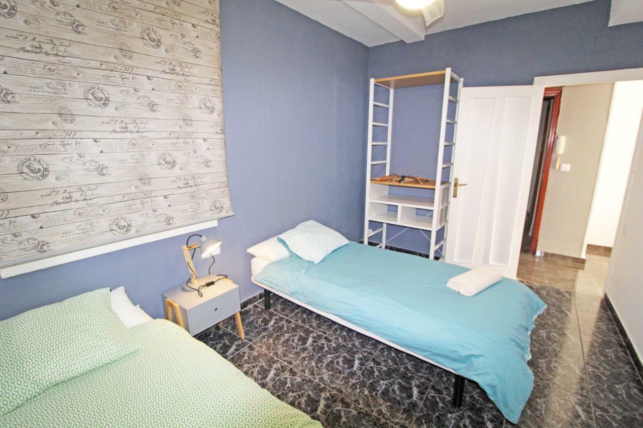 Centrico Y Espacioso Piso En Barrio Tranquilo Alicante Exteriör bild